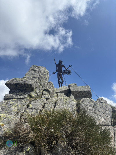Climbing Rocher d'Abraham