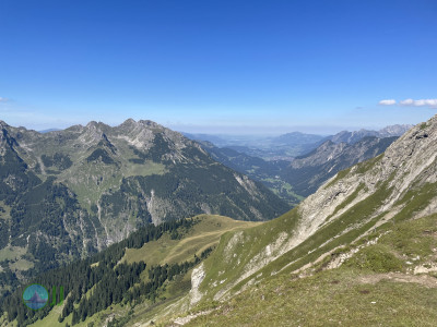 Hike to Enzianhütte