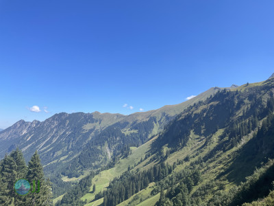 Hike to Enzianhütte